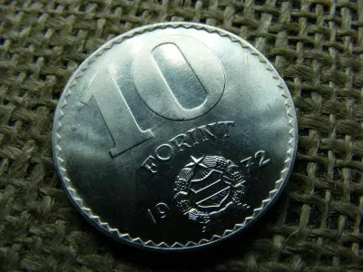 10 forintos érme, 1972, részleges színhiány