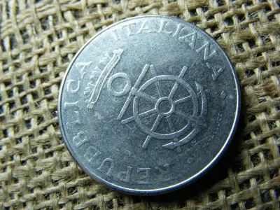 Olaszország 100 lira, 1981, lire