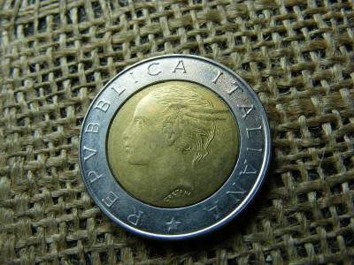 500 Lire, 1997, Rendőrség