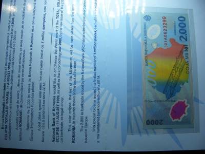 Románia 2000 Lei, 1999, polimer bankjegy, UNC