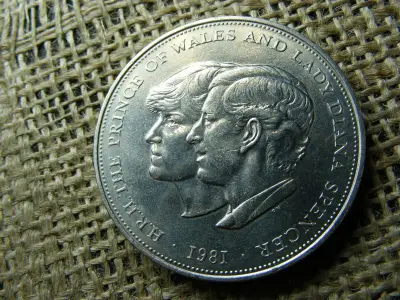 Angol 25 Penny, 1981, Lady Diana és Károly