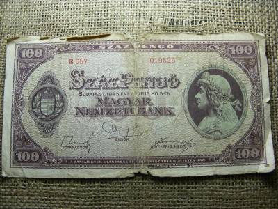 100 pengő bankjegy, 1945, makkos vízjeles