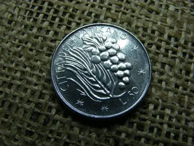 Vatikán 50 lire, 1977, lira