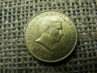 Uruguay 10 centesimos, 1960
