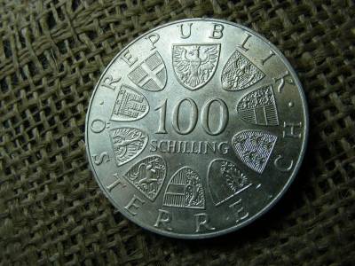 Ezüst 100 schilling, 1977
