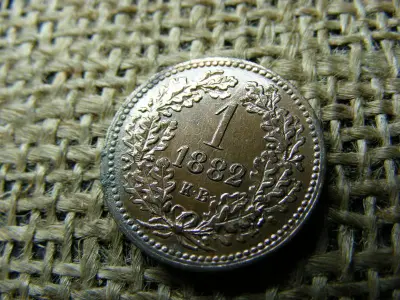 1 Krajcár 1882, Ferenc József korona