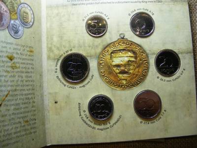 Dísztokos Forint, 2021, BU, Címer