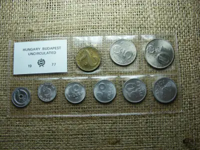 Forgalmi forint és fillér sor, 1977, fóliás