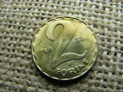 2 forintos érme, 1988