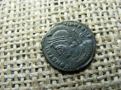 Constantinopolis Kis Bronz, Ókor, EXTRA Közeli