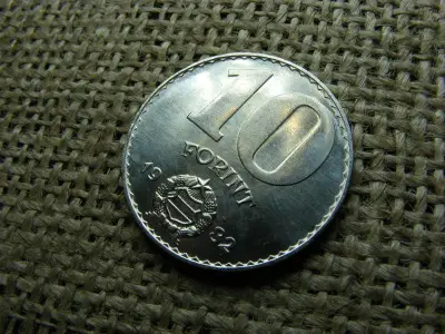 10 forintos érme, 1982