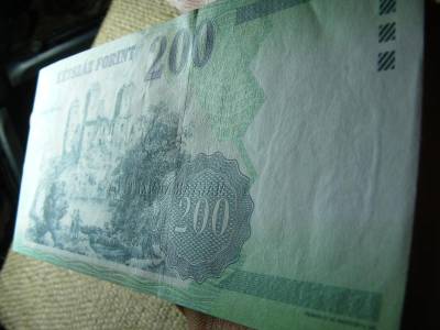 200 forintos bankjegy, 2002, FA UNC