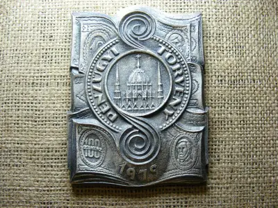 Pénzügyi Törvény Plakett, 1979, 100 forint