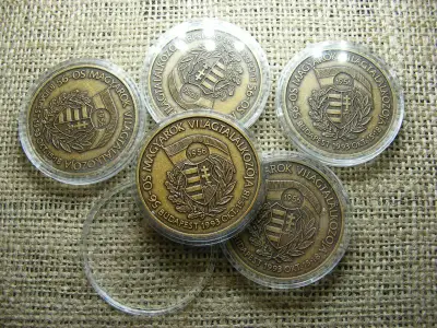 Ébredjetek 1956-os Emlékérem, Bronz