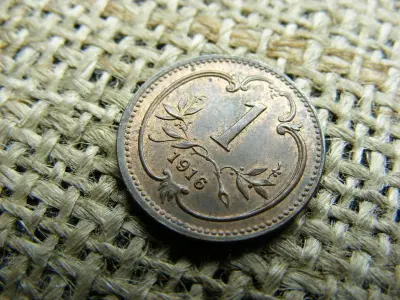 1 Heller 1916, Címerpajzs, Verdefényes