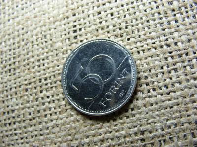50 forintos érme, 2004, EU csatlakozás, festett