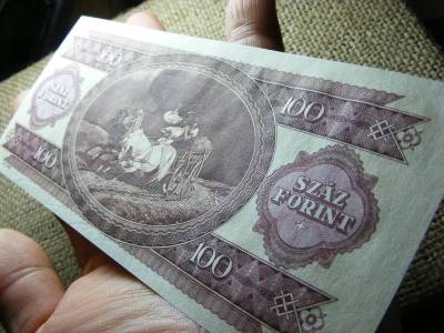 100 forintos bankjegy, 1992