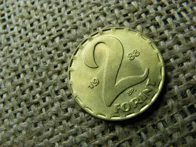 2 forintos érme, 1988