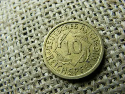 Birodalmi 10 pfennig érme, 1929 J