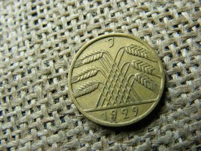 Birodalmi 10 pfennig érme, 1929 J