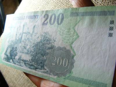 200 forintos bankjegy, 2003, FA, VF+