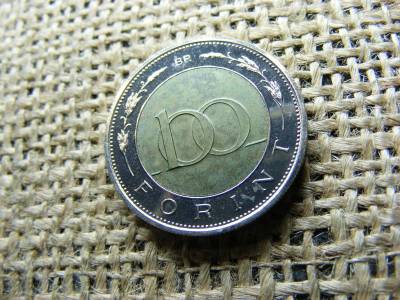 100 forintos érme, 1998, BU