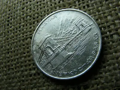 Ezüst 20 forint, 1956, lapkahibás