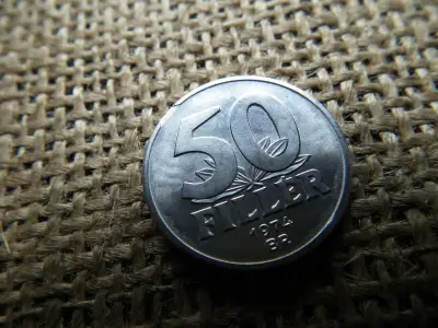 50 fillér 1974, UNC, ritka kicsípett, verdehibás