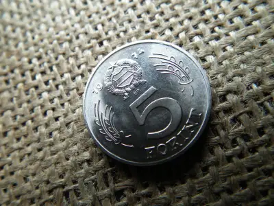 5 forintos érme, 1974