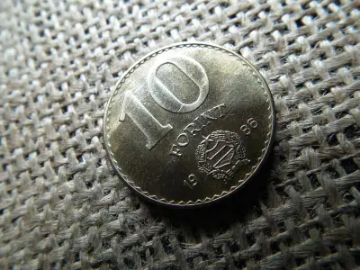 10 Forintos Érme, 1986