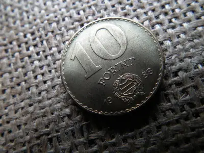 10 forintos érme, 1988