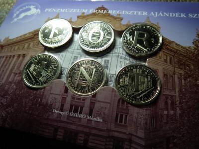 Pénzmúzeum Érmeregiszter Ajándék Szett, 2021, 6 x 5 Forint
