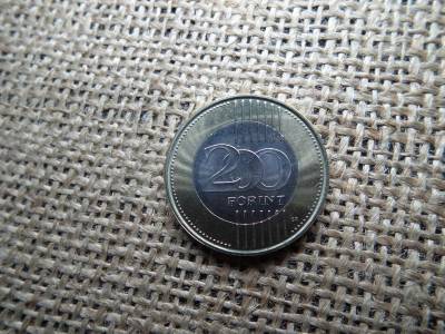 200 forintos érme, 2012, BU