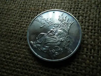 Ezüst 200 forintos érme, 1976