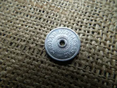2 fillér, 1990