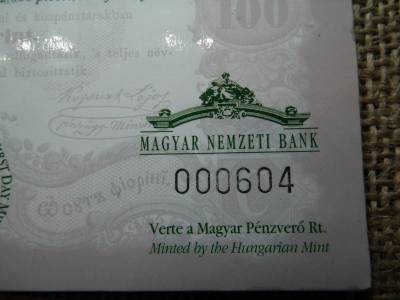 100 forintos érme, 2002, elsőnapi veret, ritka