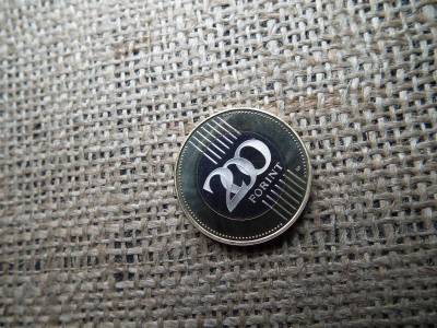 200 forintos érme, 2010, PP
