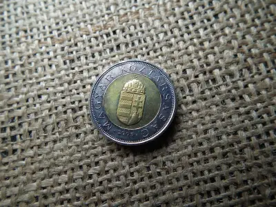 100 forintos érme, 2005, BU