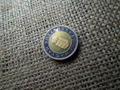 100 forintos érme, 2002, PP