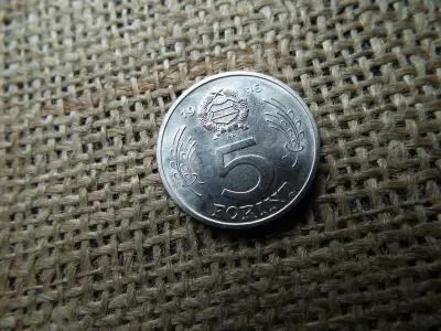 5 forintos érme, 1975
