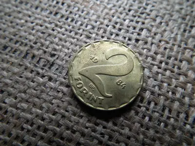 2 forintos érme, 1984