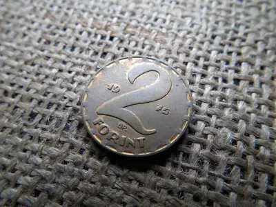 2 forintos érme, 1975