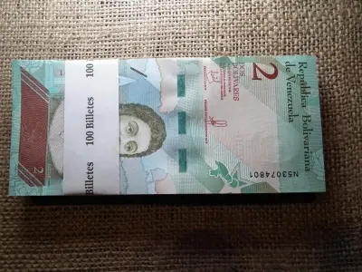 Venezuela 2 bolivares, 2018, 100 db banki köteg