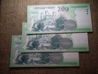 200 forintos bankjegy, 1998, 3 db sorszámkövető UNC