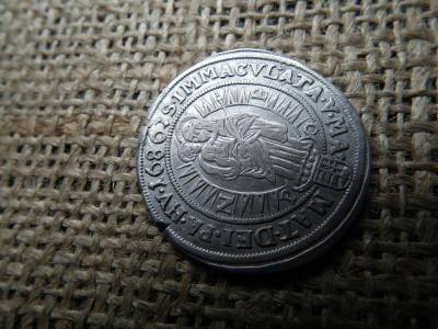 I. Lipót XV krajcár, 1686, fülnyom