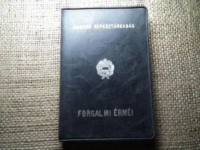 Műbőrtokos Fóliás Forgalmi Sor, 1973