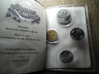 Műbőrtokos Fóliás Forgalmi Sor, 1973