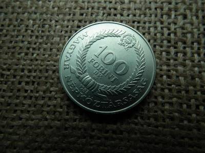 100 forintos érme, 1983, Czóbel, BU