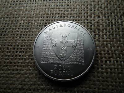 2000 forintos érme, 2017, Pécsi Tudományegyetem, BU
