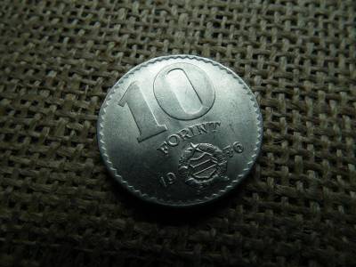 10 forintos érme, 1976, sima redős változat